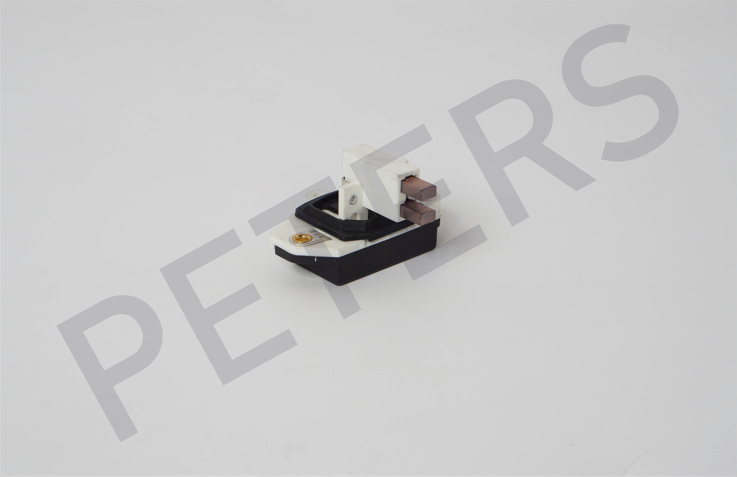 082966316 Реле-регулятор генератора bosch type: ee